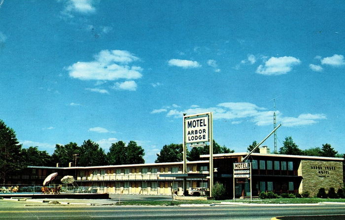 Arbor Lodge Motel - Old Postcard